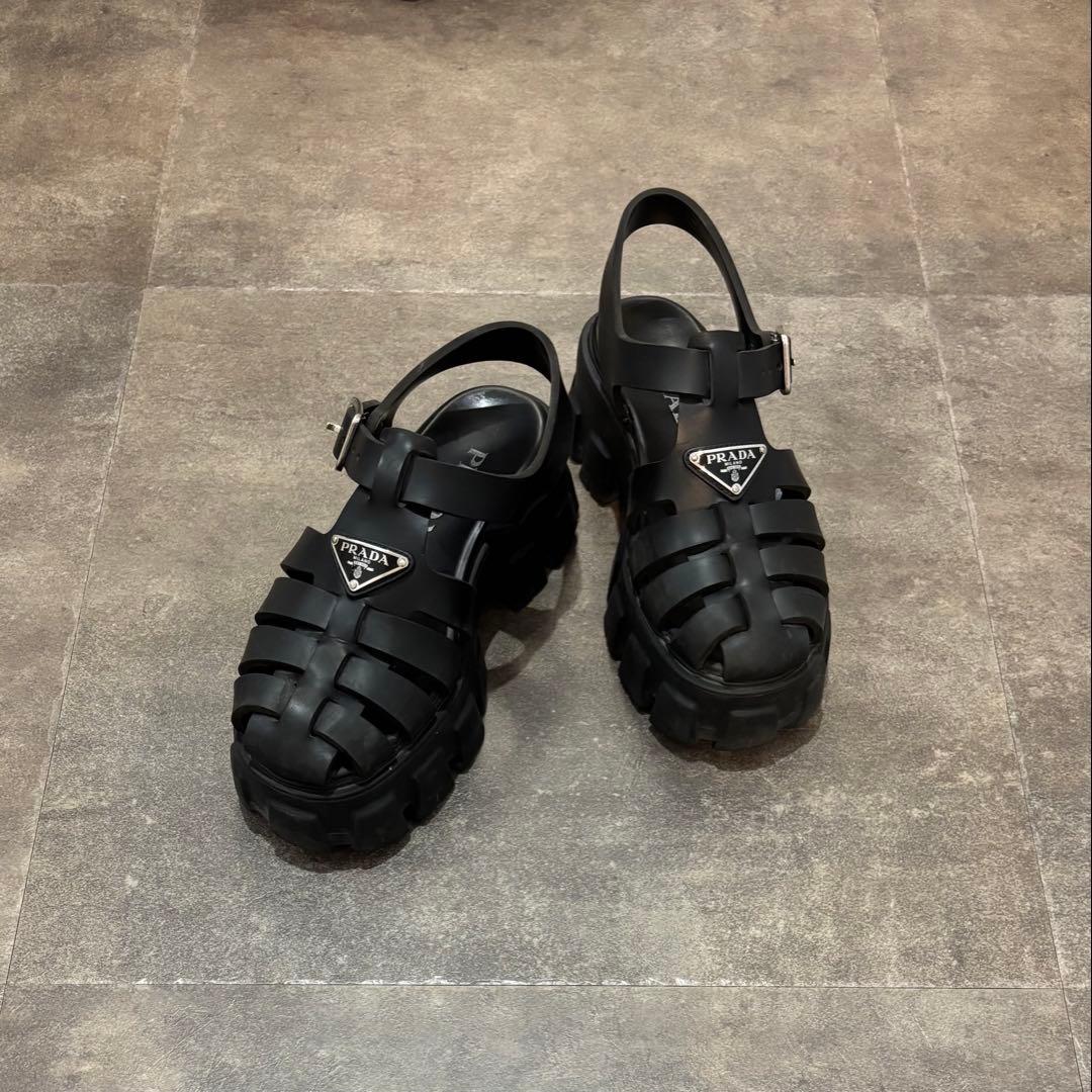 訳あり！PRADA モノリス ラバー サンダル