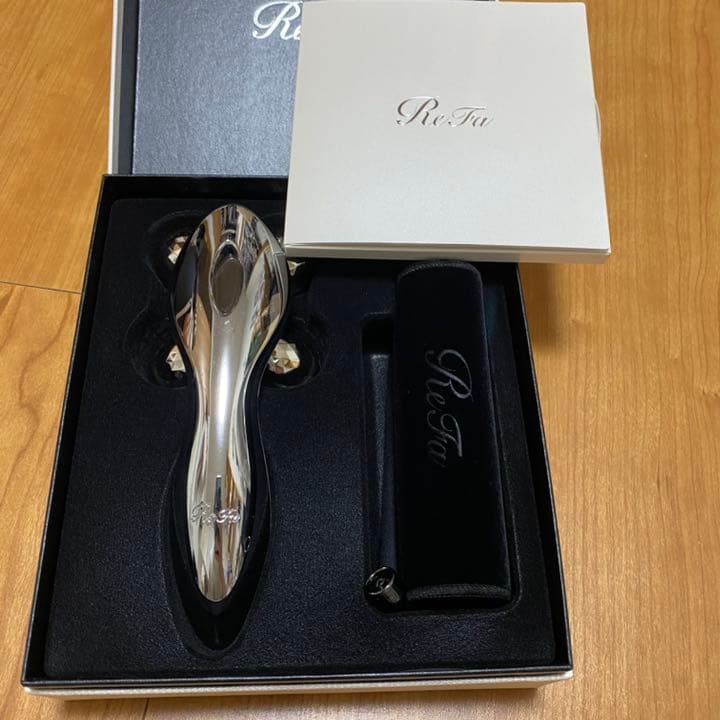 リファフォーカラット 美顔器 美顔ローラー