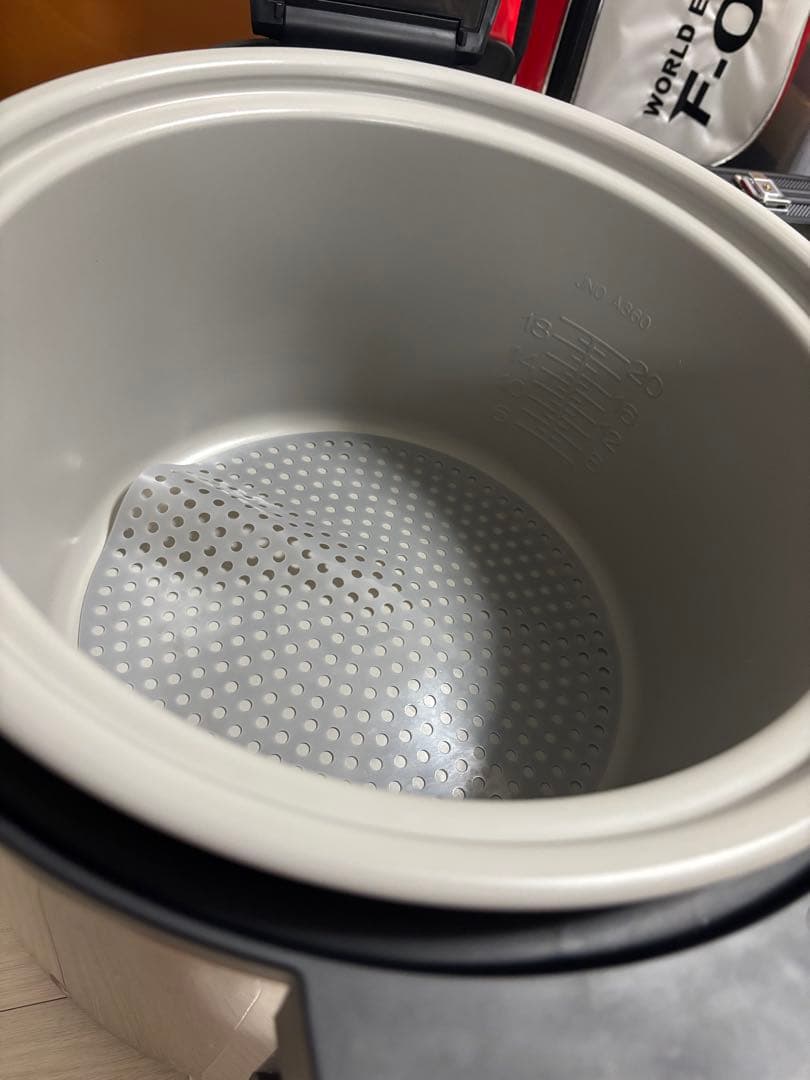 TIGER プロフェッショナル炊飯器