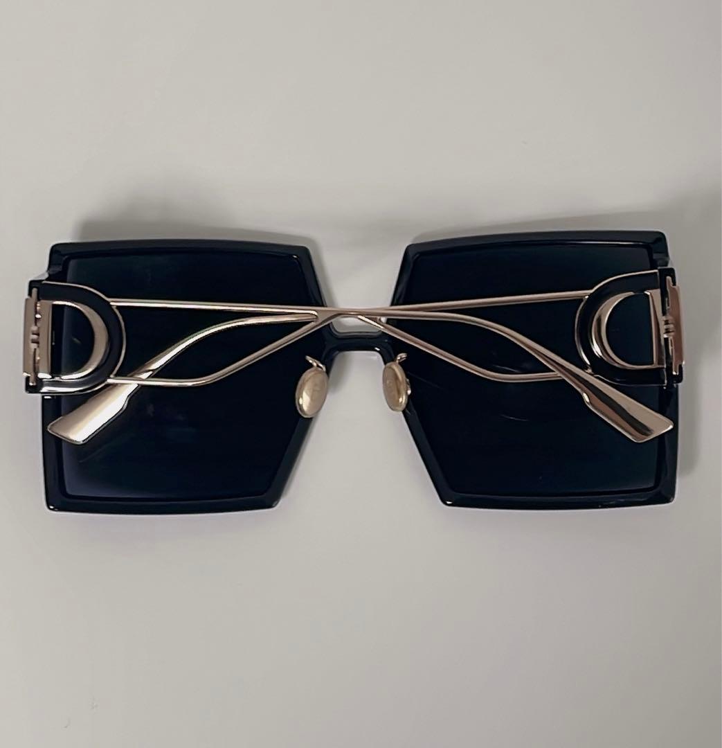 diorスクエアロゴブラックサングラス