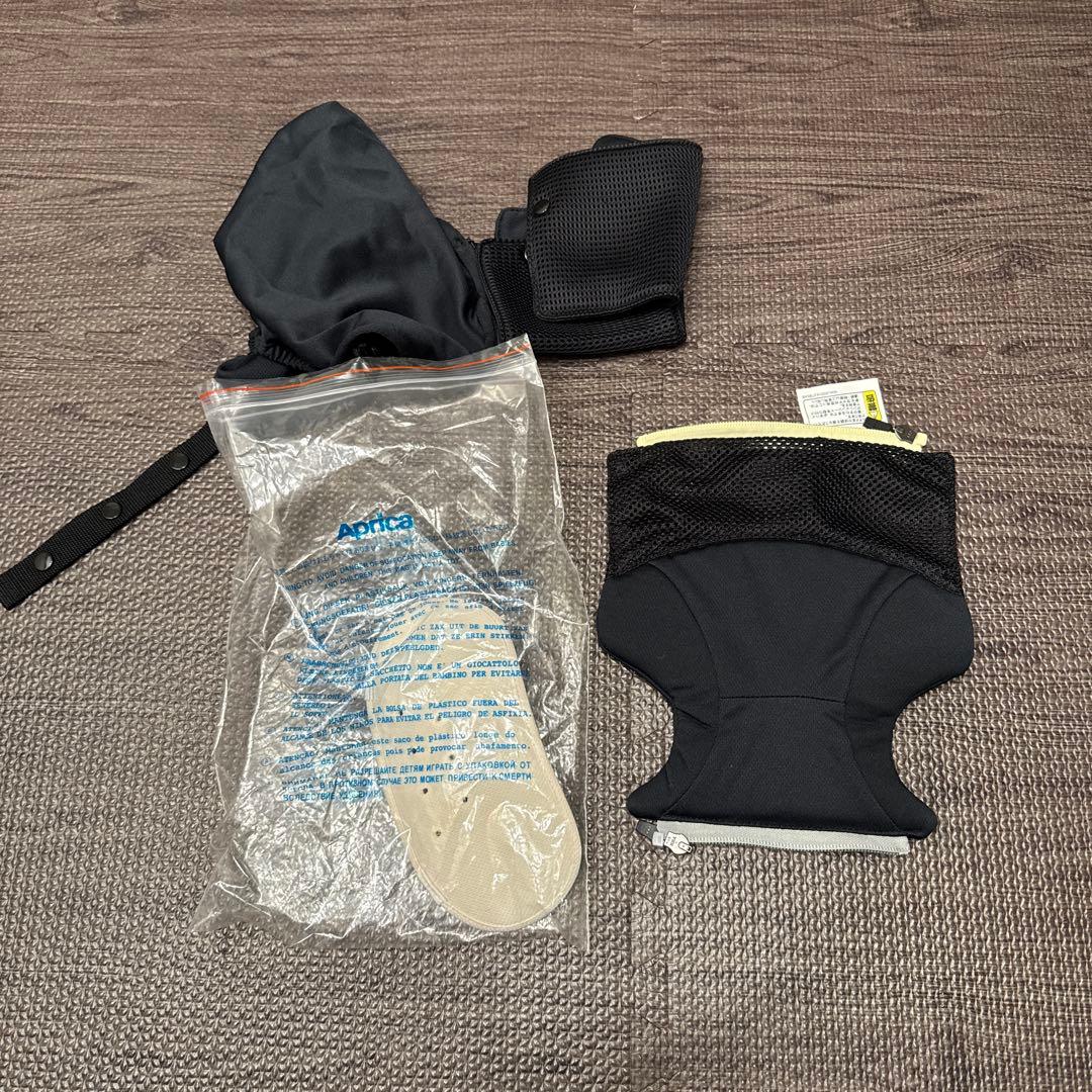 Aprica 抱っこ紐 ラクリス　ブラック