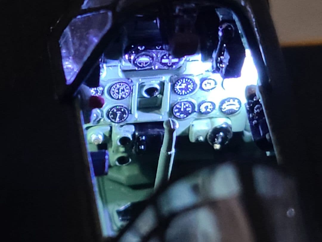 マギウス (零式艦上戦闘機52型甲 リアルモーターライズ完成品)