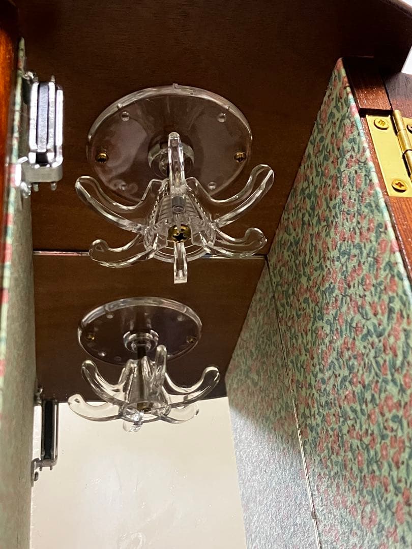 リトルグレイラビット♡オルゴールジュエリーケース♡ライムライト♡テリーのテーマ