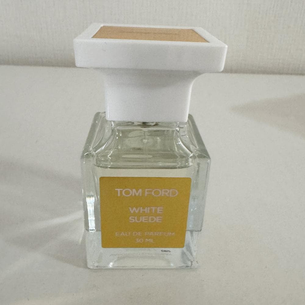 【TOM FORD】WHITE SUEDE 30ml 香水 定価28380円