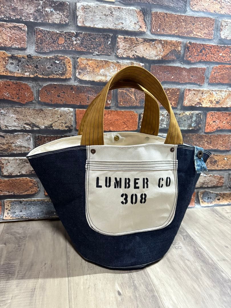 デニムリメイク　大きい丸底トートバッグ