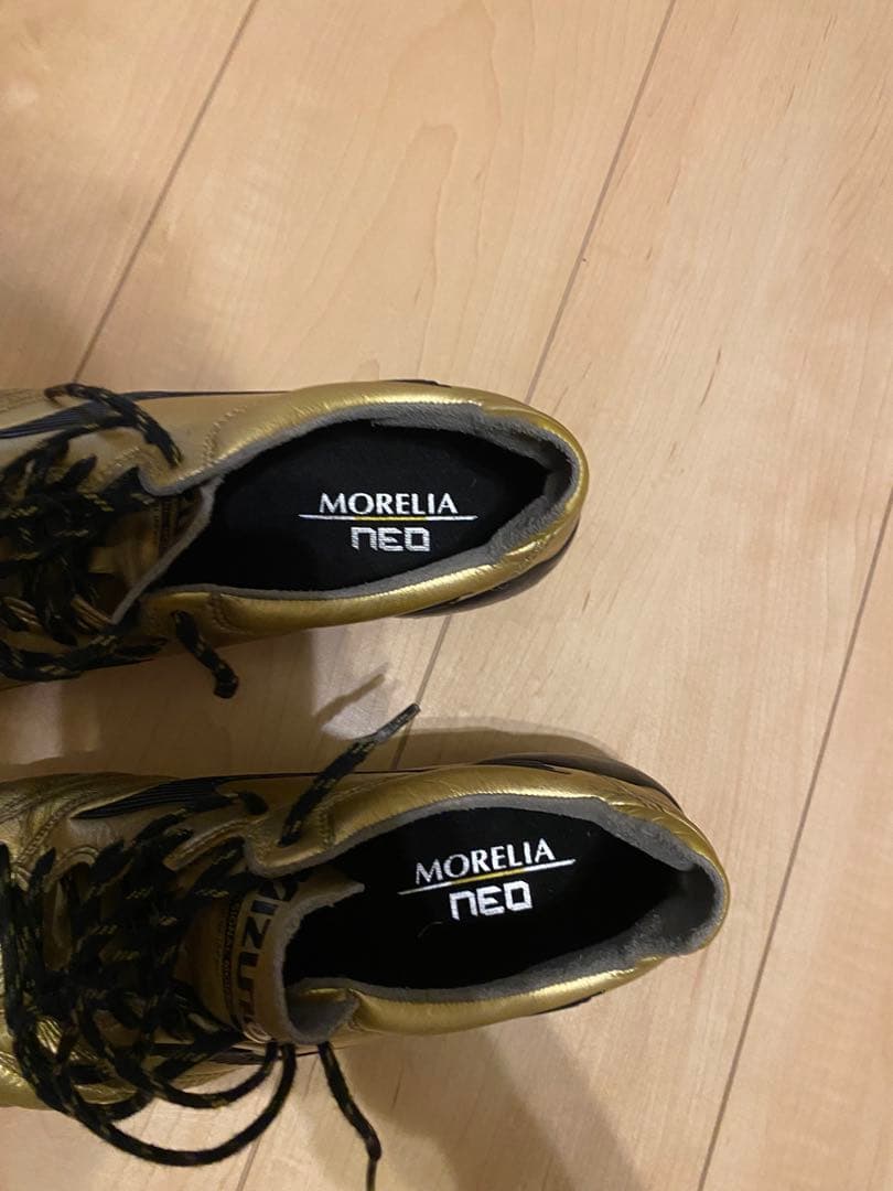 モレリア26センチ美品　モレリアネオ2ゴールド　レア完売品