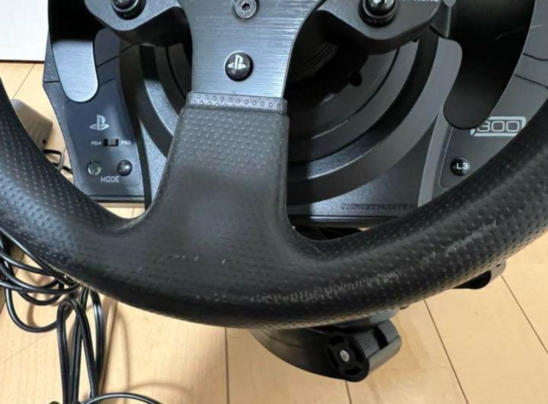 スラストマスター T300RS GTエディション