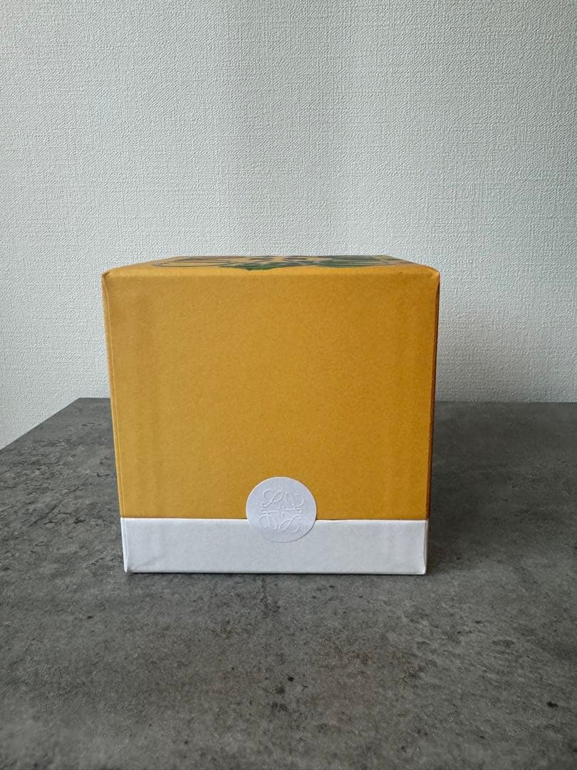 【新品未開封品】LOEWE アロマキャンドル WASABI スモール
