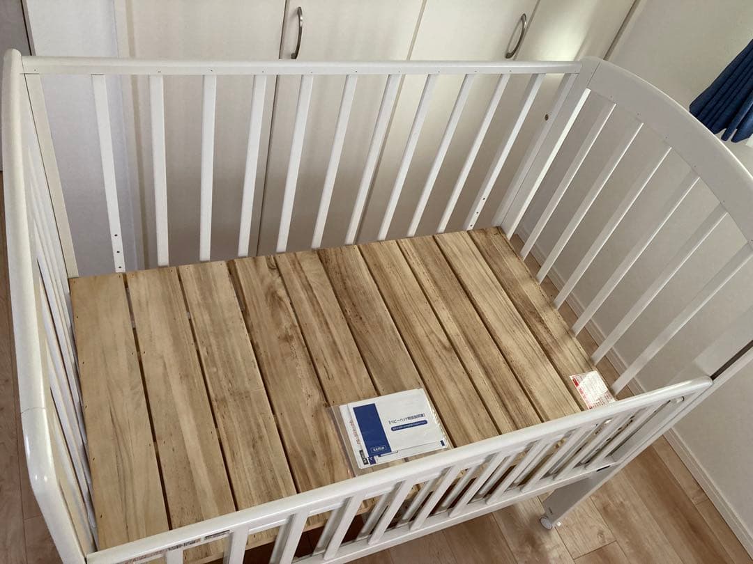 カトージ　ベビーベッド　ハイシート