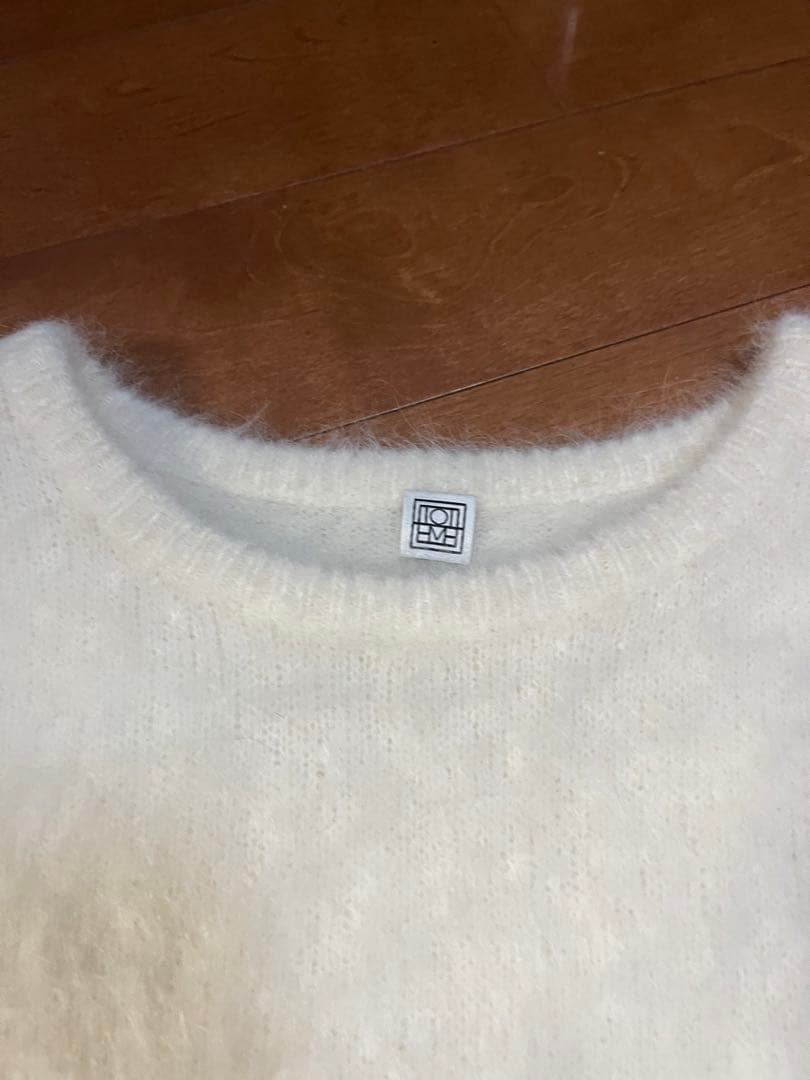 toteme ニットベスト　ホワイト