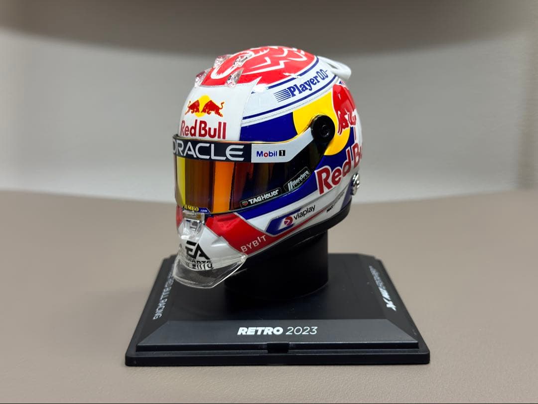 【qhmirai】M.フェルスタッペン ヘルメット2個セット1/4スケール