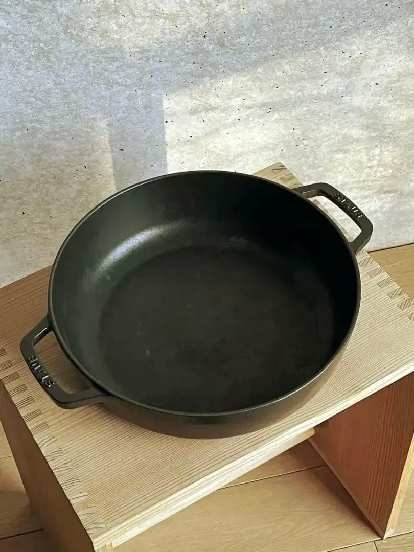 STAUB ブレイザー ソテーパン 28cm ブラック
