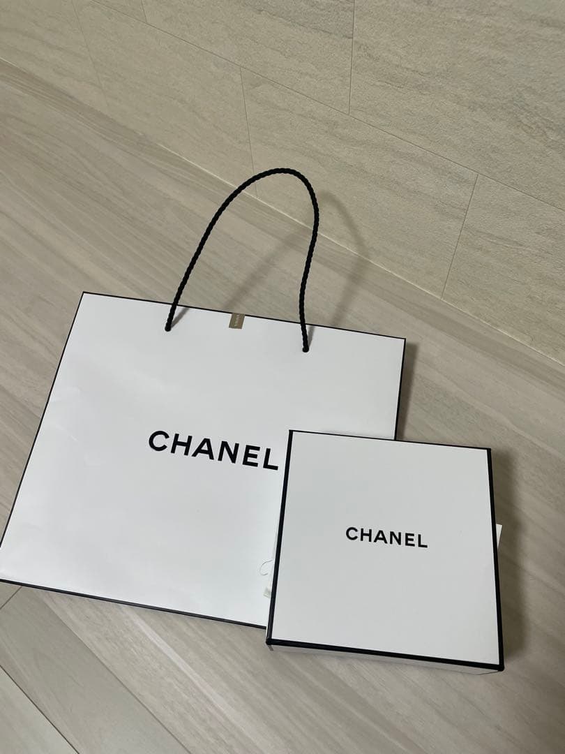 シャネル アイシャドウパレットレキャトル オンブルブトン219フトン クチュール