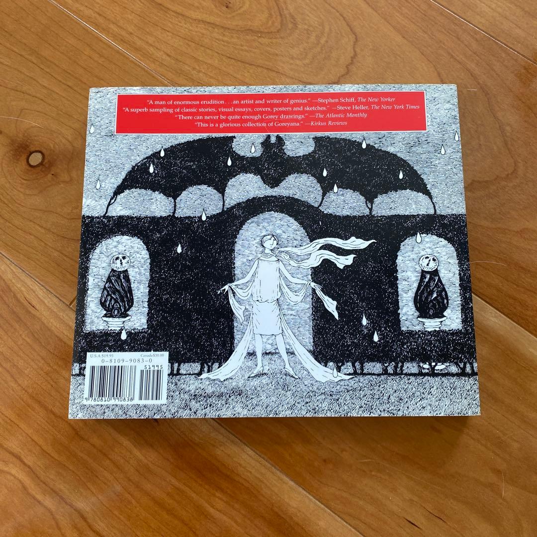 エドワード・ゴーリー The World of Edward Gorey 洋書