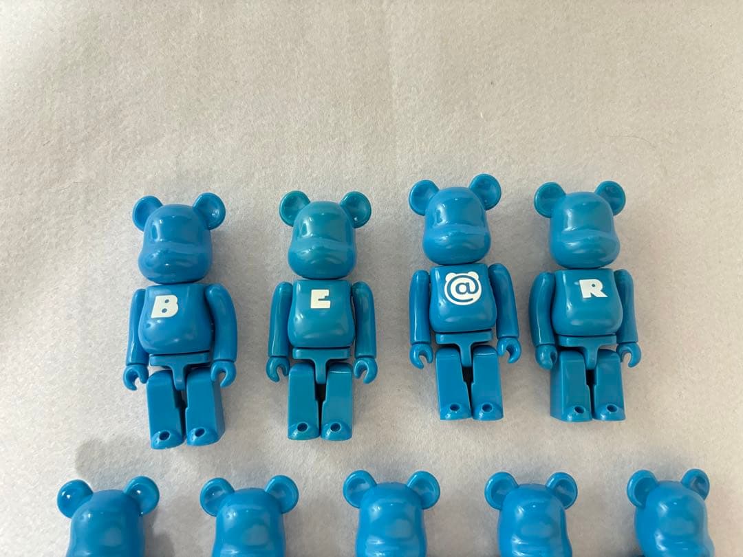 b ベアブリック シリーズ41　ベーシック R 9体　100%