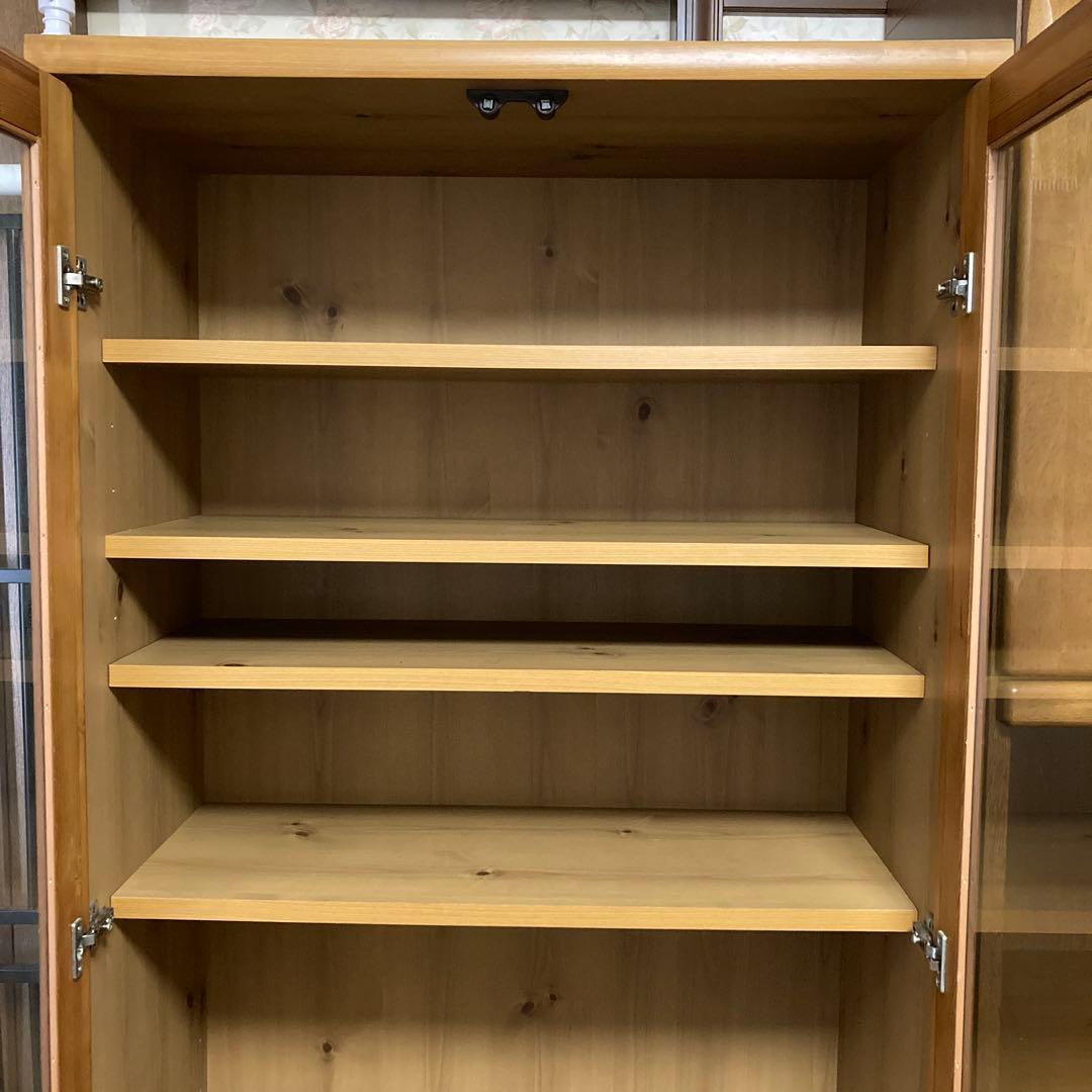 キャビネット　書棚本棚　食器棚　観音開き