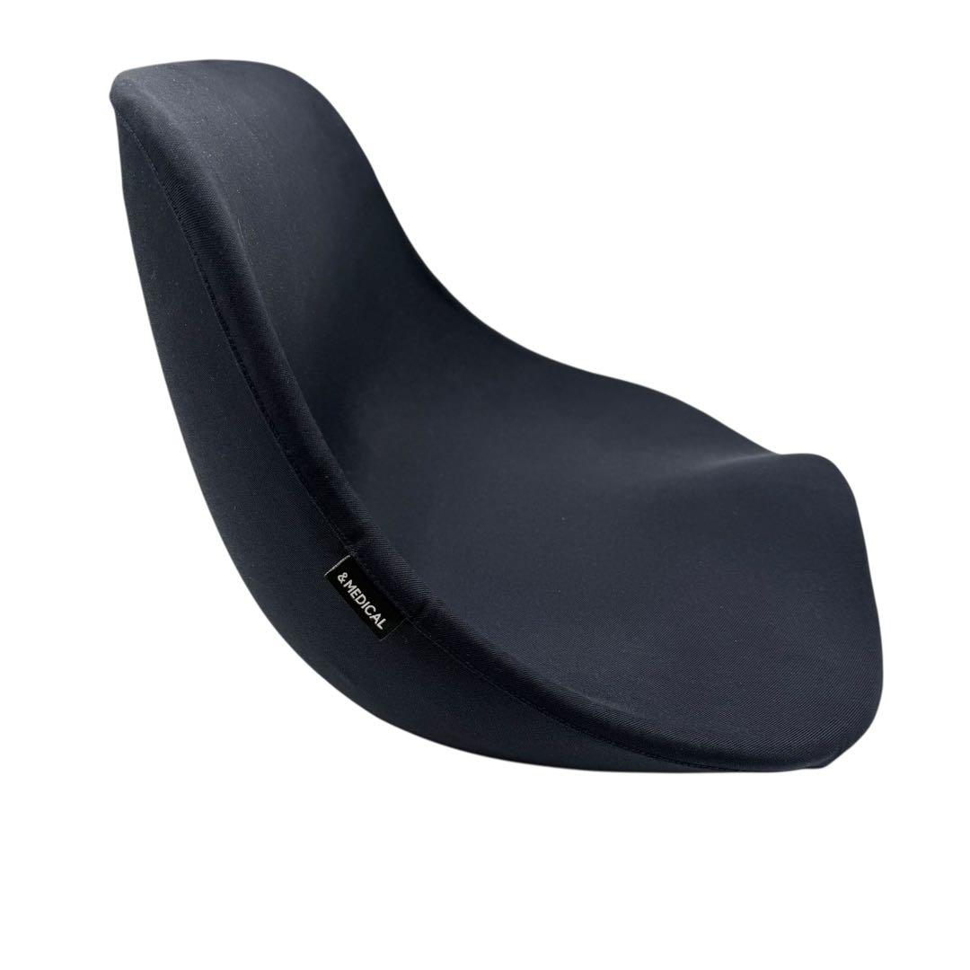 &MEDICAL KURA SEAT HB 姿勢サポート 骨盤矯正 美品