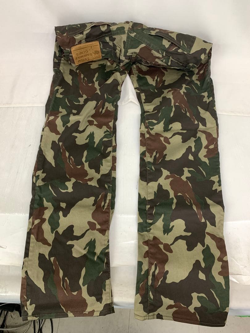 【中古】EVISU 迷彩パンツ LOT2005P SIZE34×34