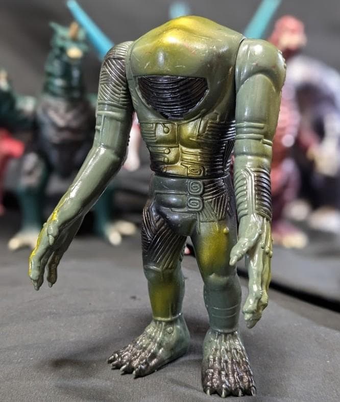 ウルトラマンパワード＆登場怪獣・宇宙人（バンダイ）ソフビフィギュア７体セット