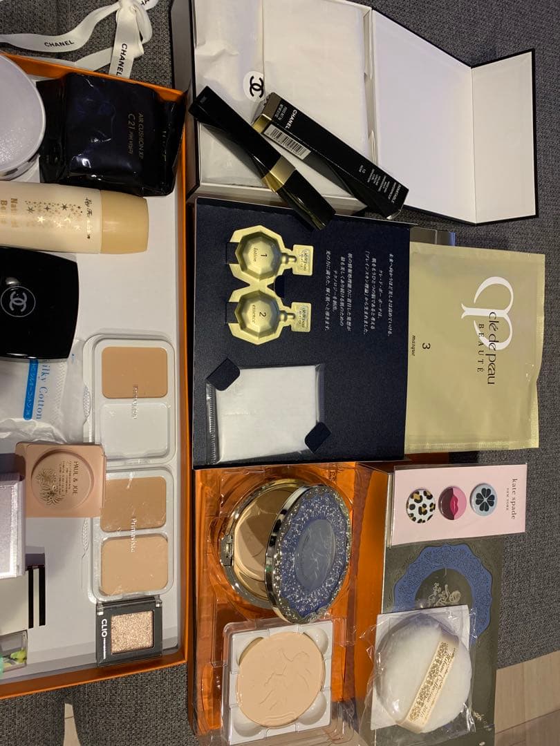 化粧品・ネイルChanel, Dior, Clé de Peauなど44点新品多