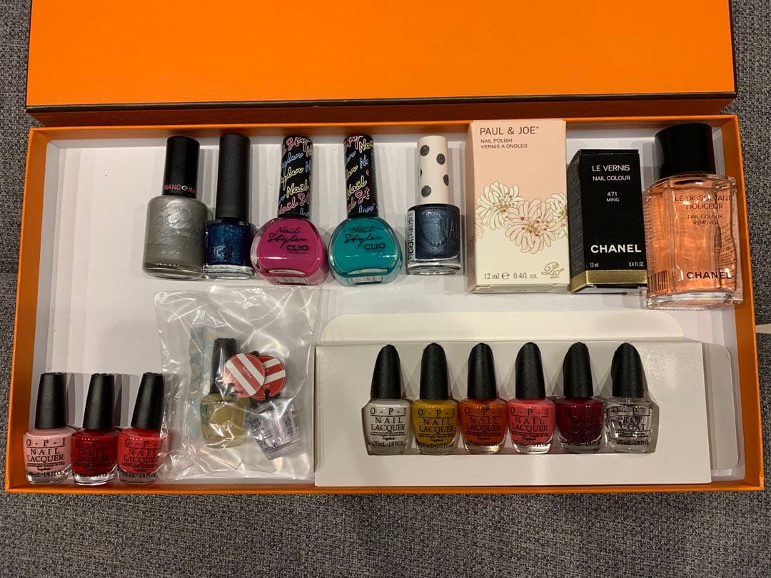 化粧品・ネイルChanel, Dior, Clé de Peauなど44点新品多