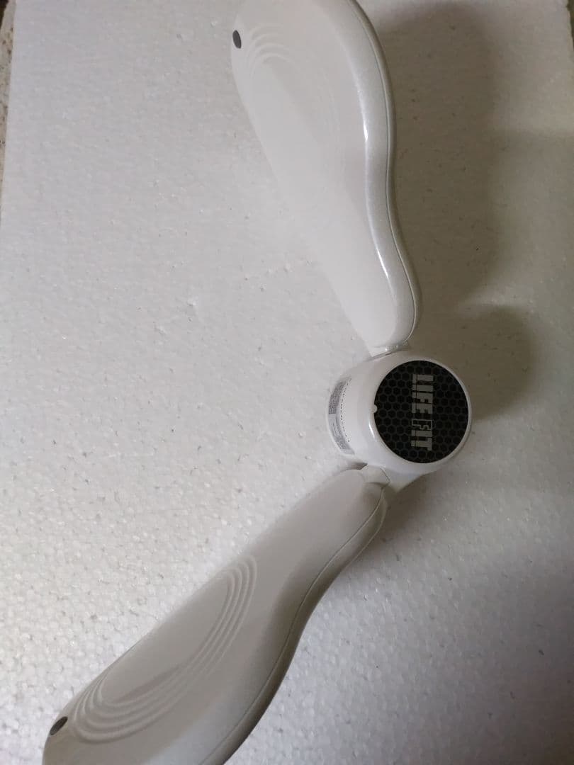 EMSエクササイズ機器 ホワイト★ 取扱説明書付き