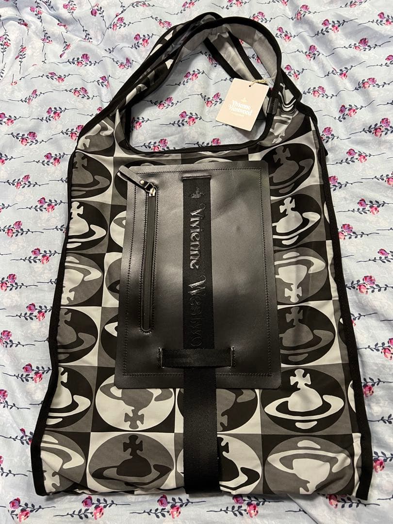 ビビアンウエストウッド　ロールバッグ　タグ付き