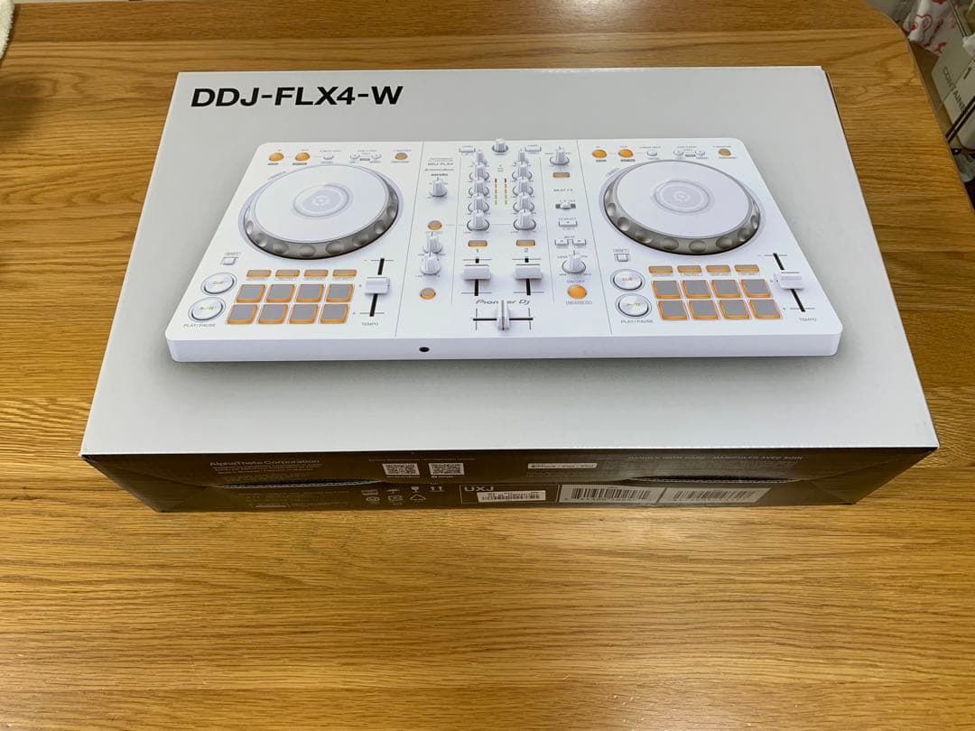【新品に近い】DDJ-FLX4-W Pioneer DJ DJコントローラー