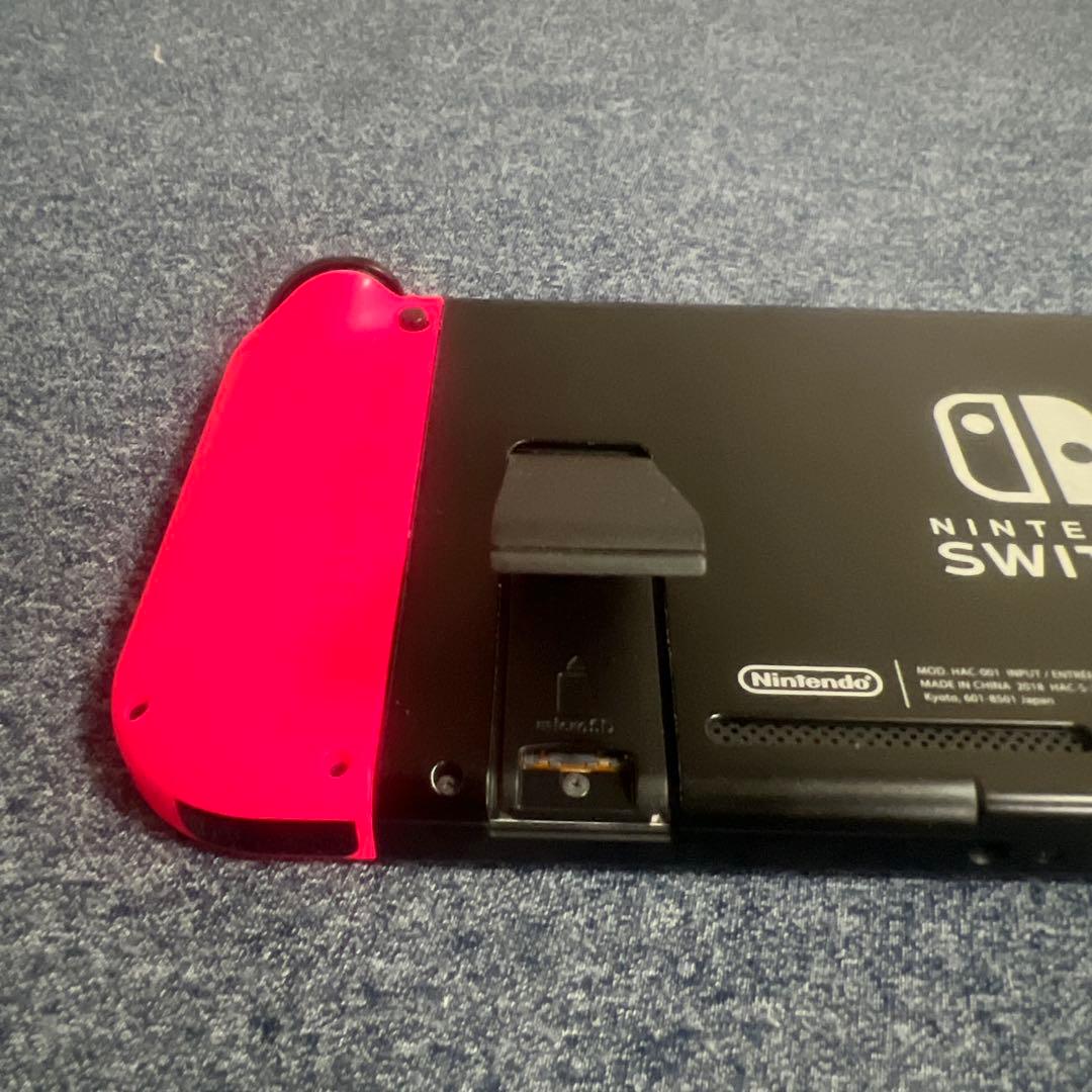 ニンテンドーSwitch 本体 + ドック+ACアダプター+ホリコントローラー