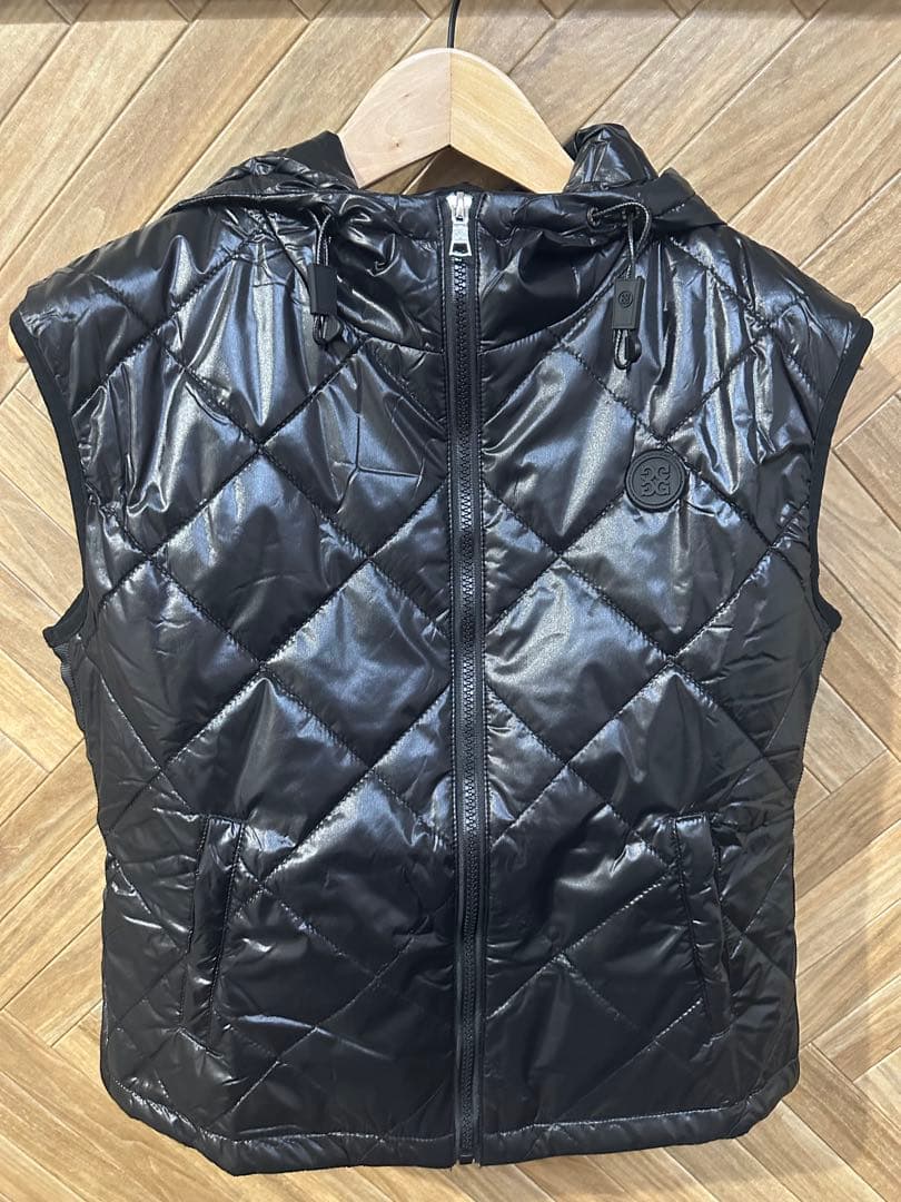 新品未使用新作G/FOREジーフォアレディースベスト sizeLブラック