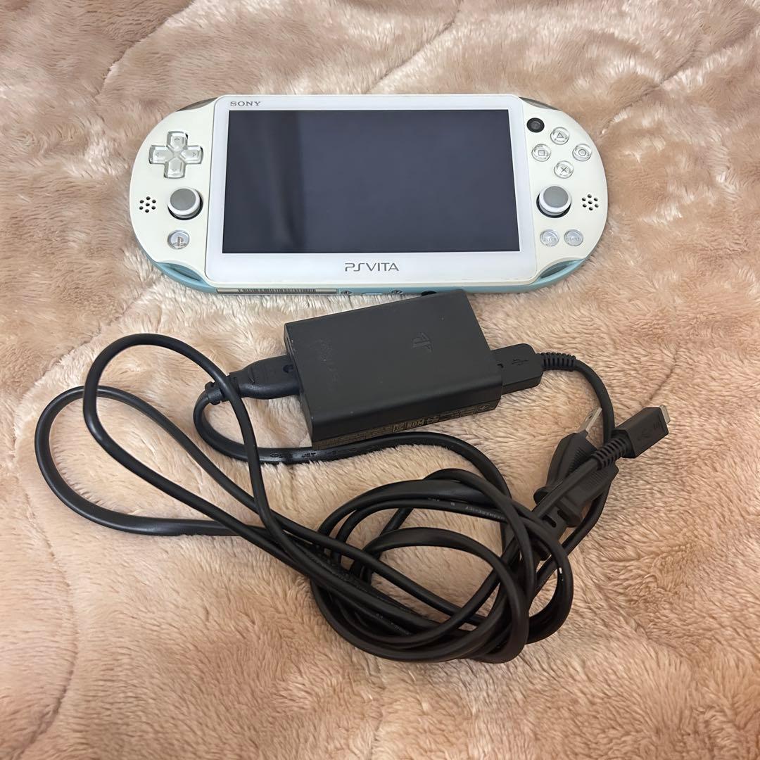 4-007 PSVITA PCH-2000 ライトブルー/ホワイト