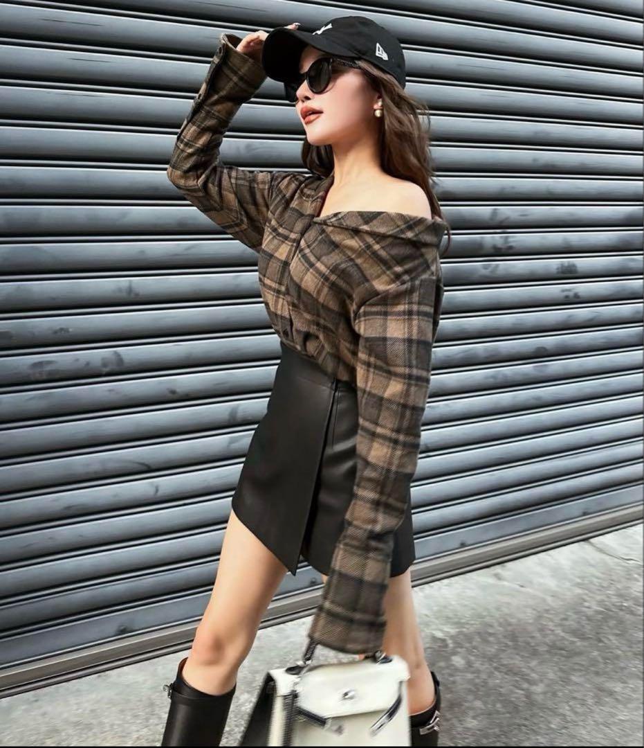 お値下げ！シェリエsheller レザー スカート ラップ キュロット wrap