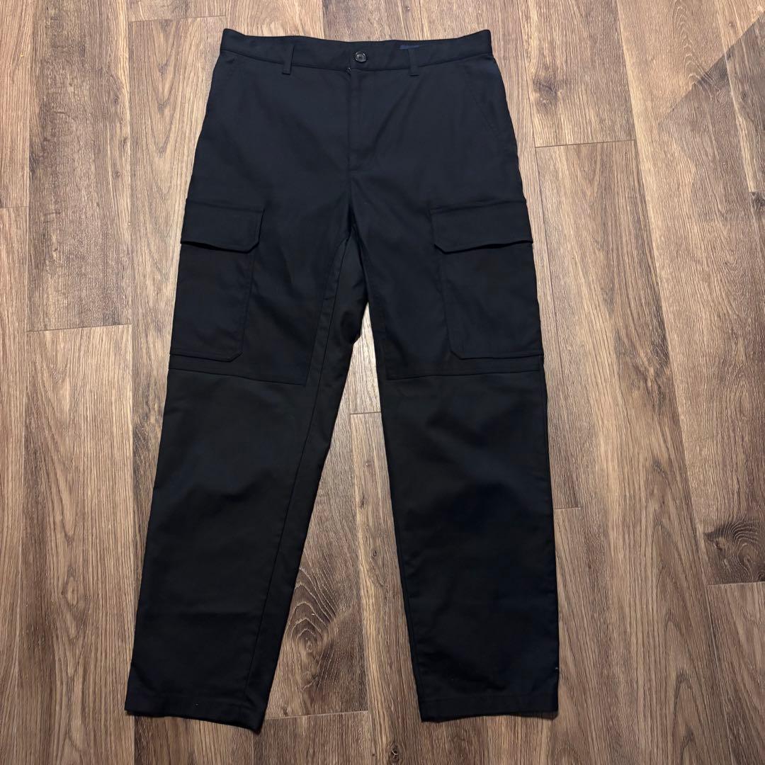 LOUIS VUITTON ルイヴィトン　ロゴカーゴパンツ