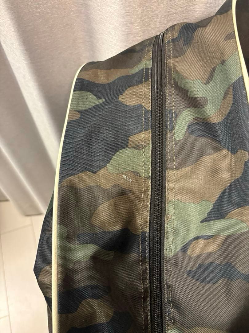 Callawayキャロウェイ 軽量キャディバッグ９型【カモ】 アイアンカバー付き