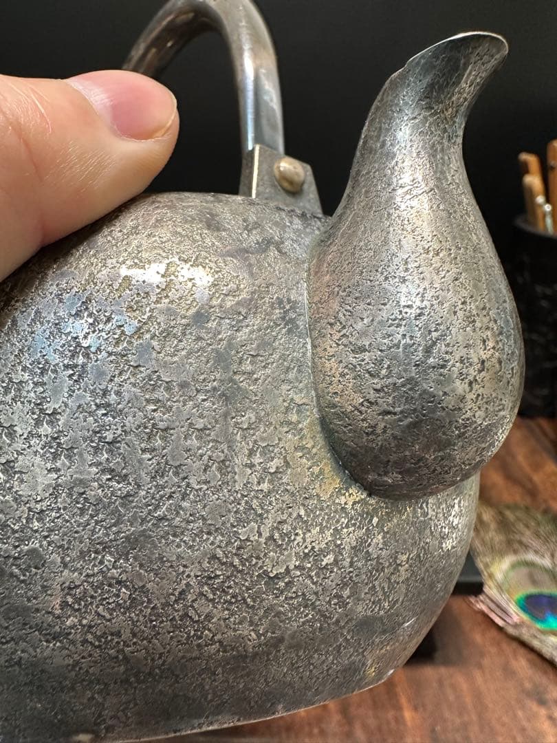 銀瓶　在銘　政晴 純銀　急須　666g 骨董　古美術