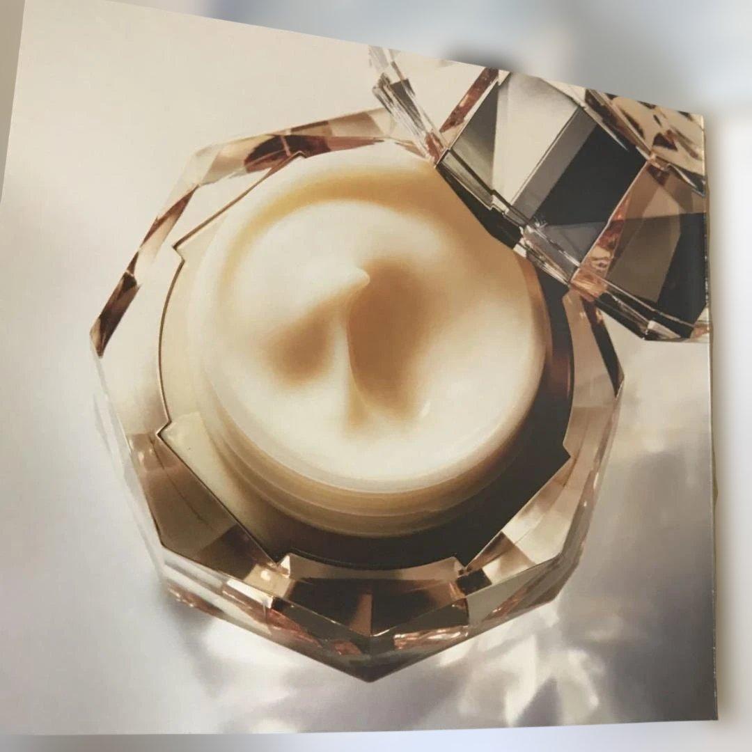 ラクレームn 1ヶ月30日分　クレ・ド・ポーボーテ 資生堂 試供品　高級クリーム