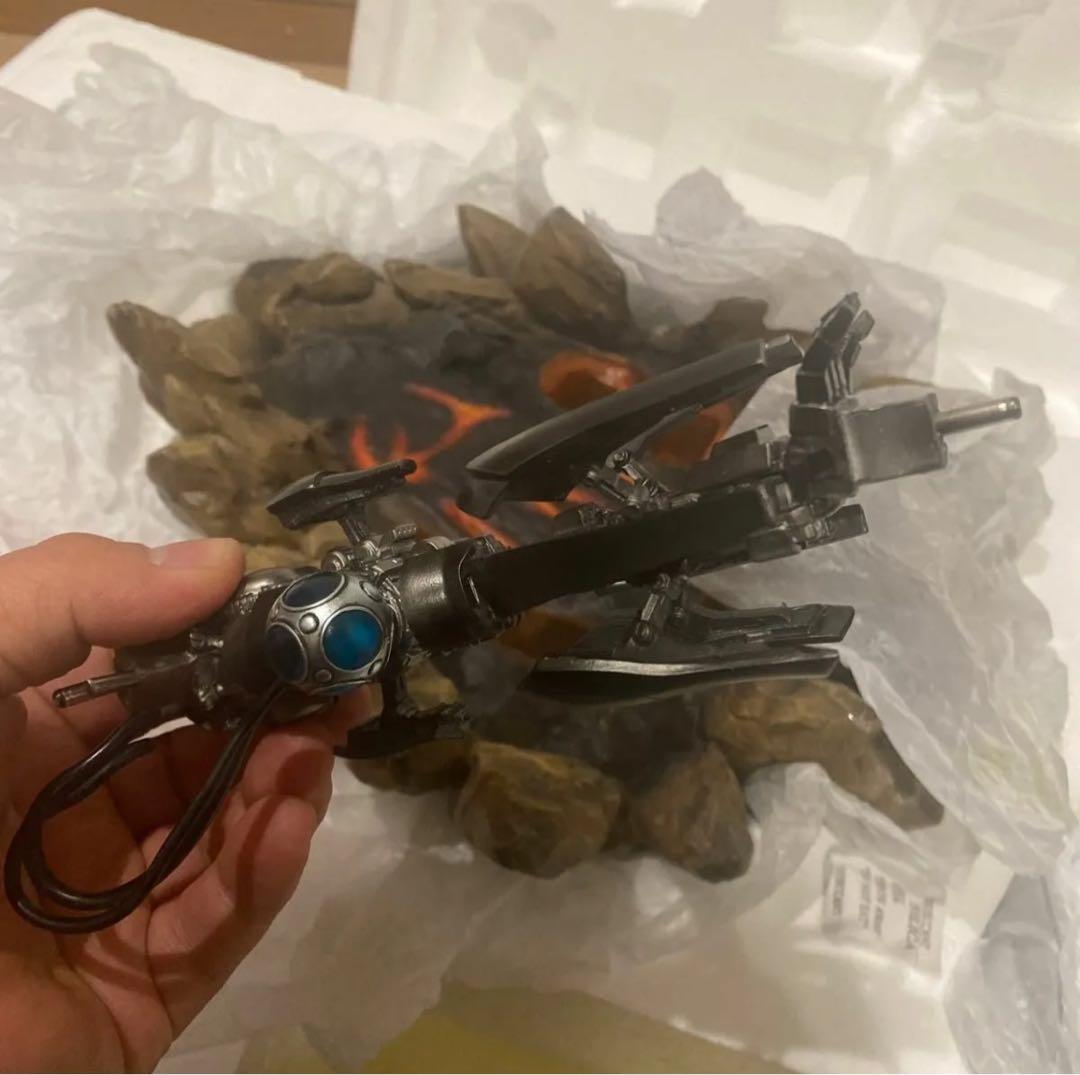 『ワンパンマン』ジェノス 1／6スケール版権付き　ガレージキット スタチュー