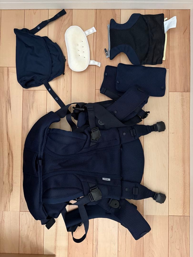 R*n様 Aprica ラクリス ネイビー 付属品あり