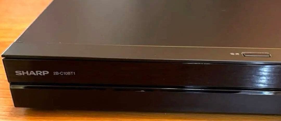 最上位機種3番組同時録画SHARPブルーレイレコーダー 2B-C10BT1