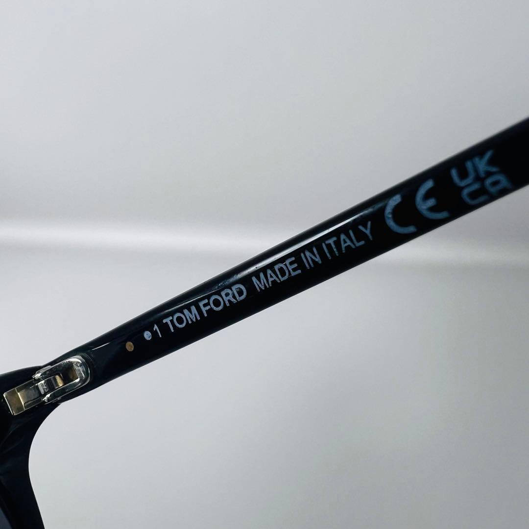 TOM FORD TF5832-B サングラス ブラック ゴールド 現行モデル