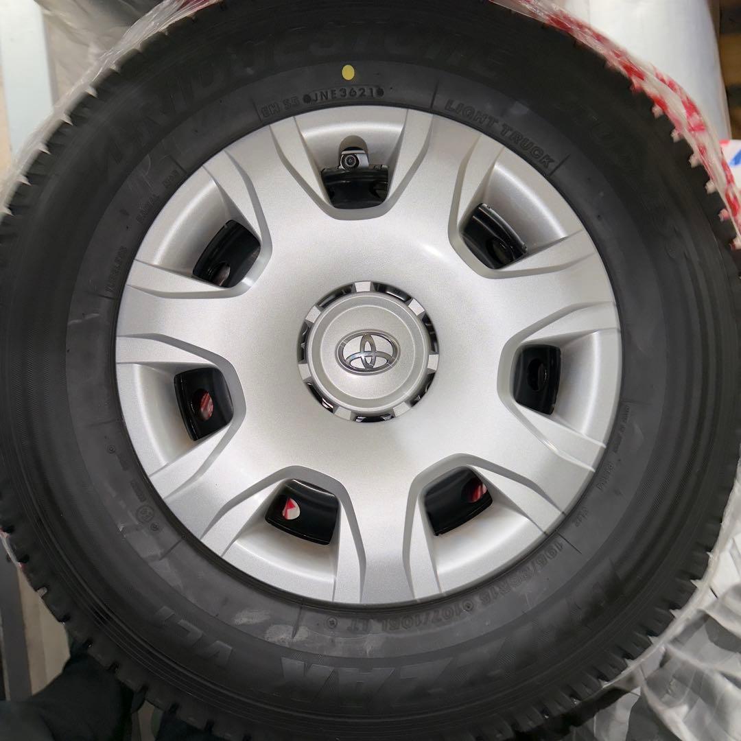 は*く様 ハイエース スタッドレス ブリザック 195/80R15 107/10
