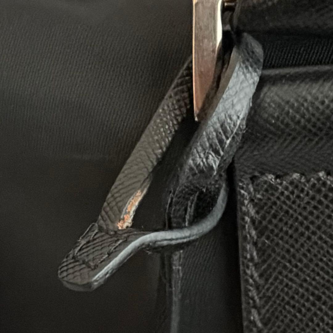 【美品✨】PRADA ボストントート　ナイロン×サフィアーノレザー　黒　三角ロゴ