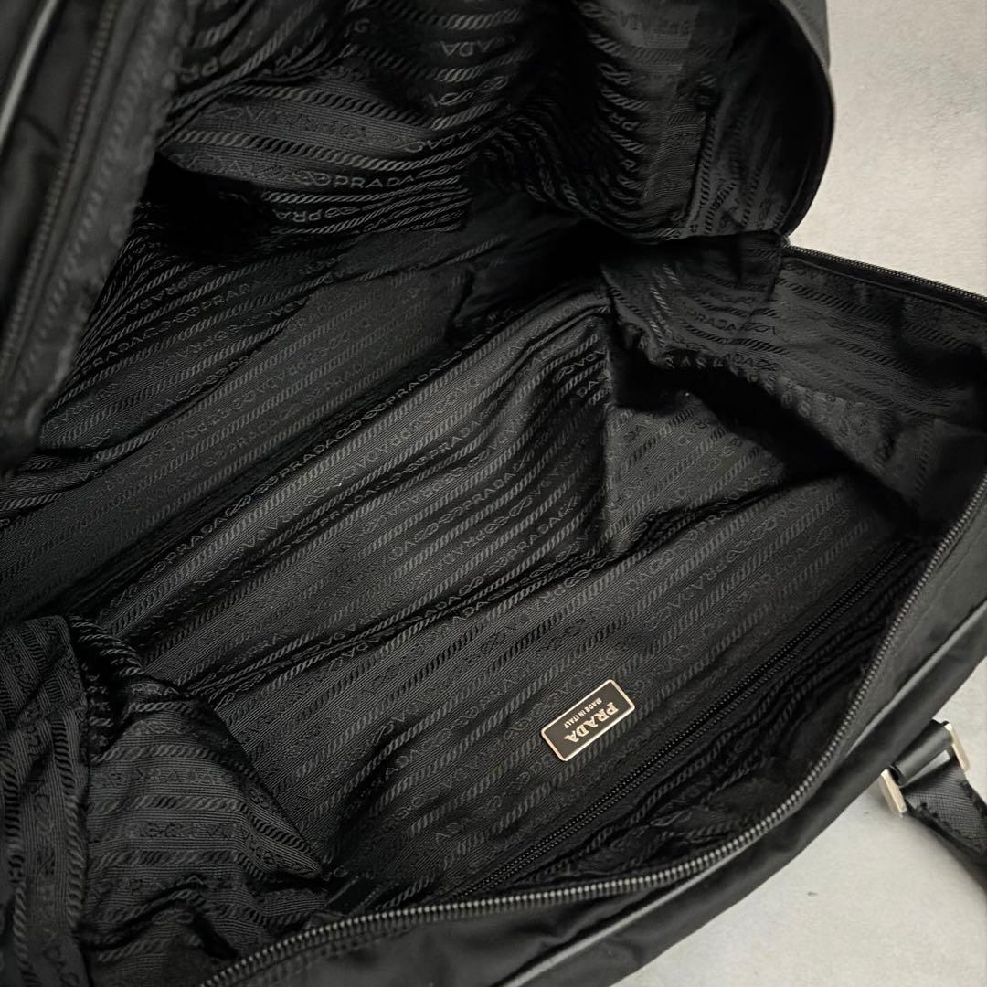 【美品✨】PRADA ボストントート　ナイロン×サフィアーノレザー　黒　三角ロゴ