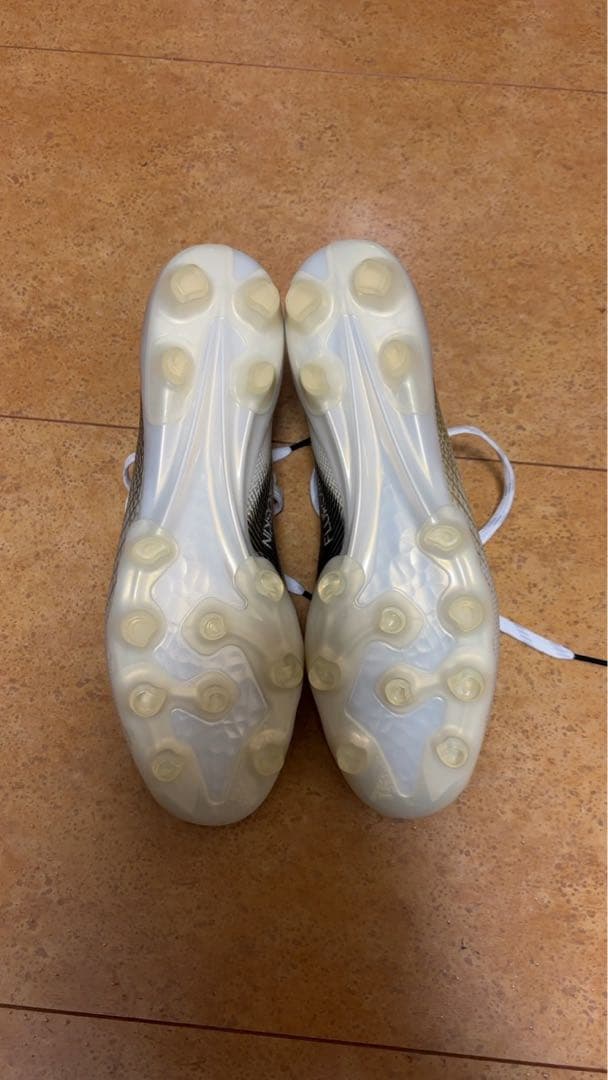 adidas X ゴースト　サッカースパイク　HG