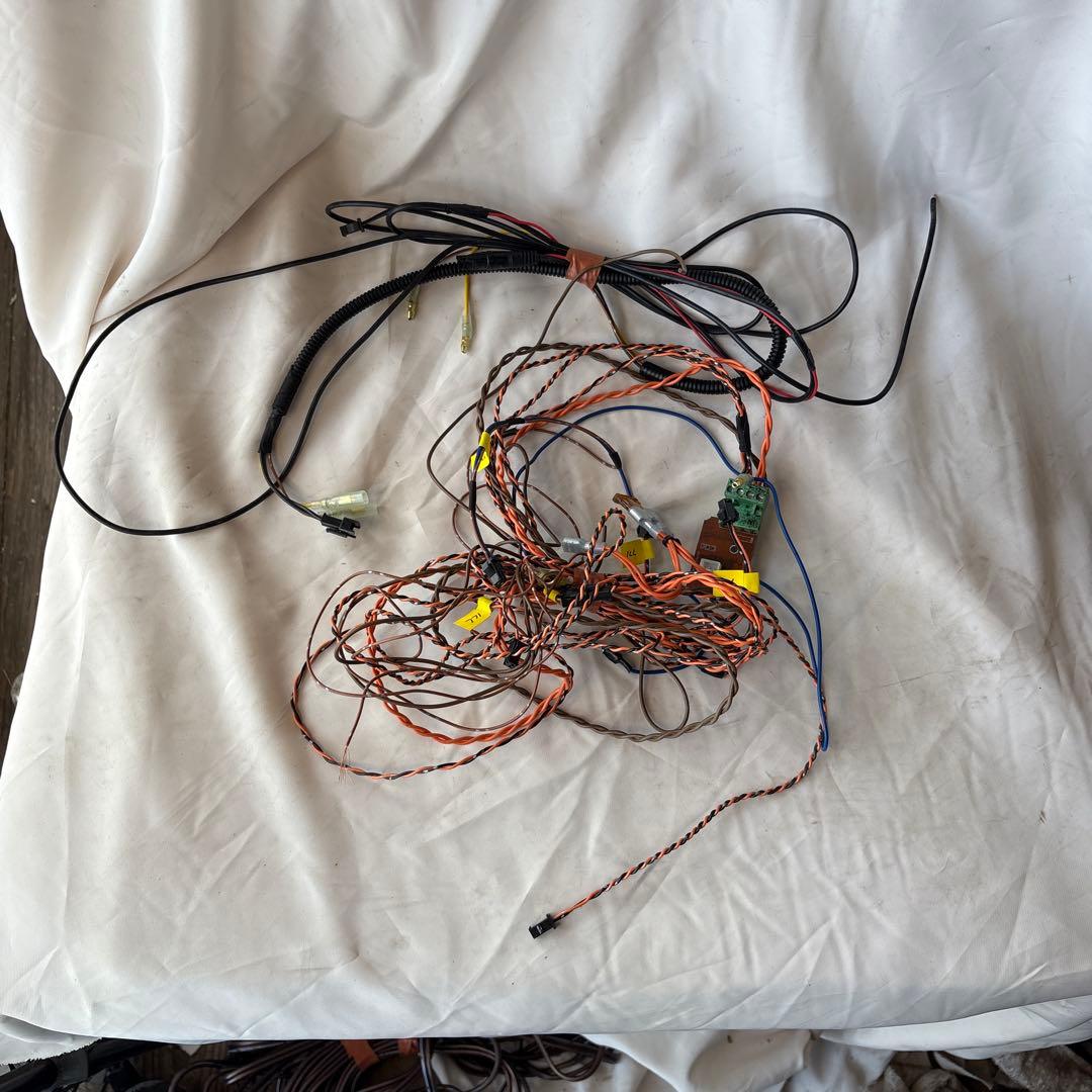 モスコニカーオーディオ用アンプ「Mosconi AS 100.4 ケーブルセット