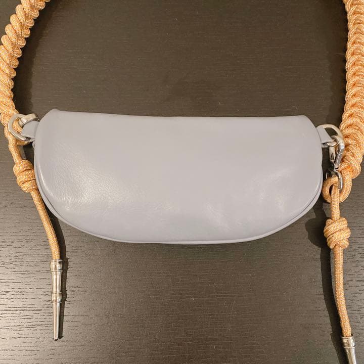 AVEC LA TROUPE × STUNNINGLURE ボディバッグ