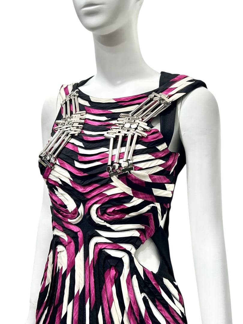 GUCCI 2010SS メタルハーネス グラフィック シルクドレス