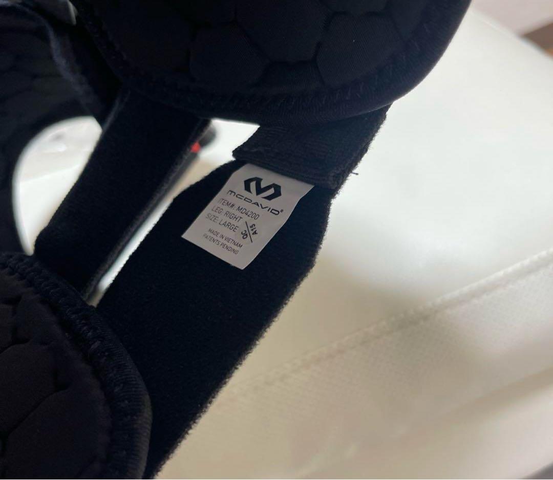 マクダビッド (McDavid) M4200右膝サポーター　Lサイズ 未使用