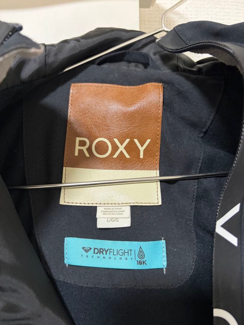 週末セール ROXY スノーボードウェア上下セット レディース(L)