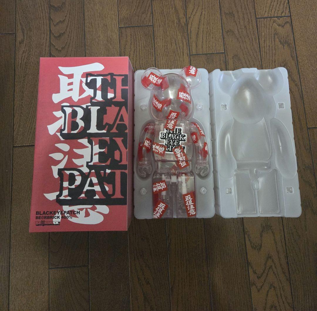 小物 black eye patch BE@RBRICK 400%